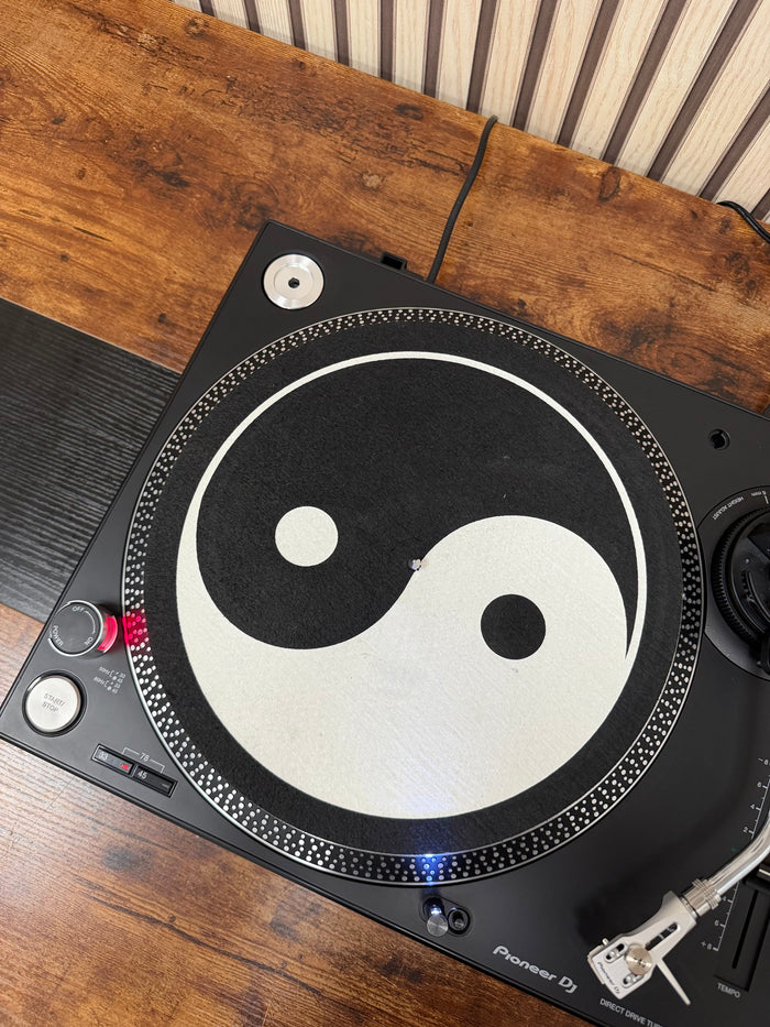 Pioneer PLX-500K Direct Drive Turntable