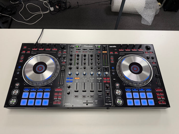 Pioneer DDJ-SZ Controller
