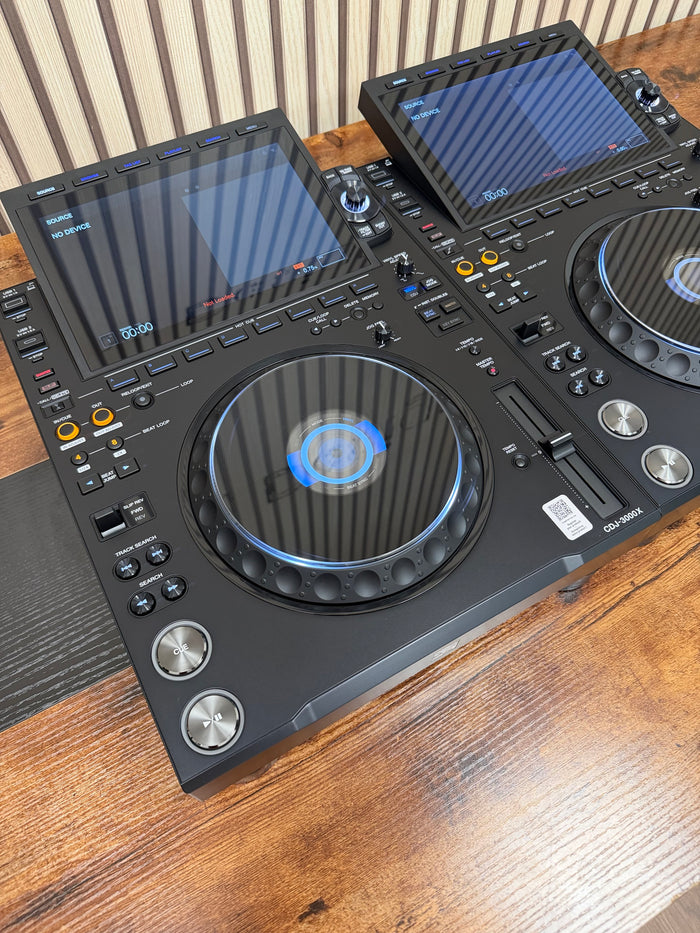 AlphaTheta CDJ-3000x Pro DJ Turntable Pair