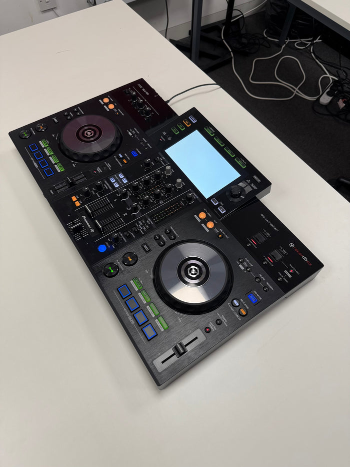 Pioneer XDJ-RR Standalone DJ Controller