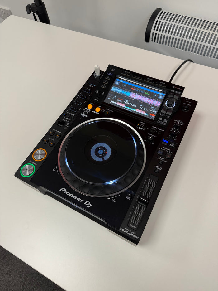 Pioneer CDJ-2000NXS2 Pro Media Player