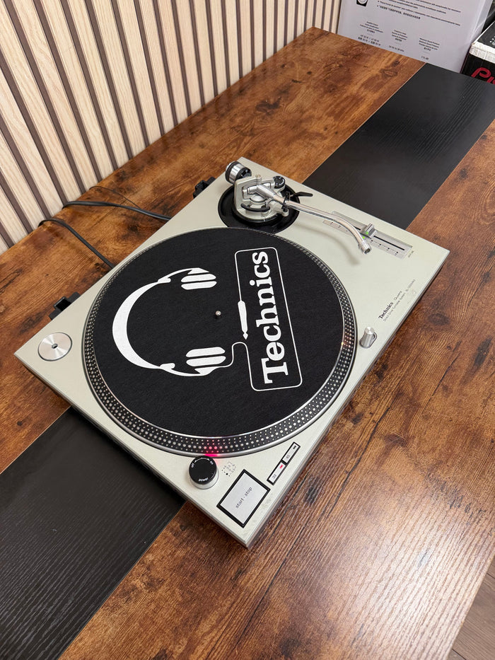 Technics SL-1200MK2 DJ Turntable