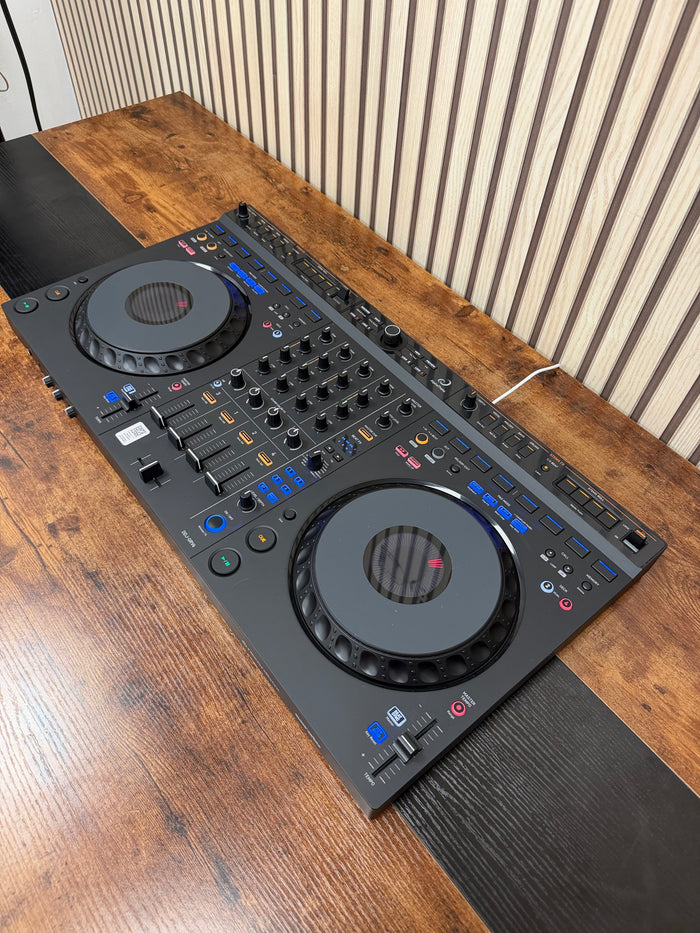 AlphaTheta DDJ-GRV6 4-Channel DJ Controller