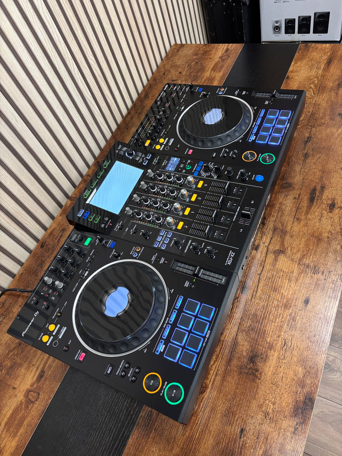 Pioneer XDJ-XZ 4-Channel Standalone DJ Controller