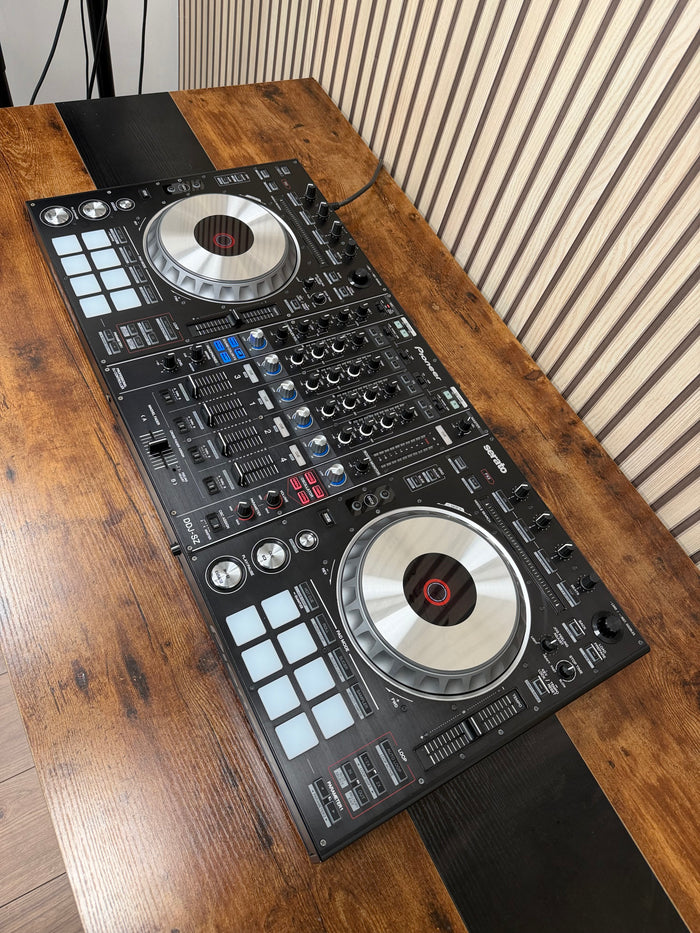 Pioneer DDJ-SZ 4-Channel Controller