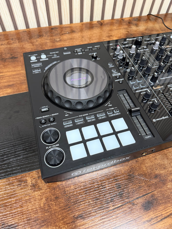Pioneer DDJ-800 2-Channel DJ Controller