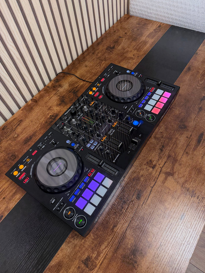 Pioneer DDJ-800 DJ Controller