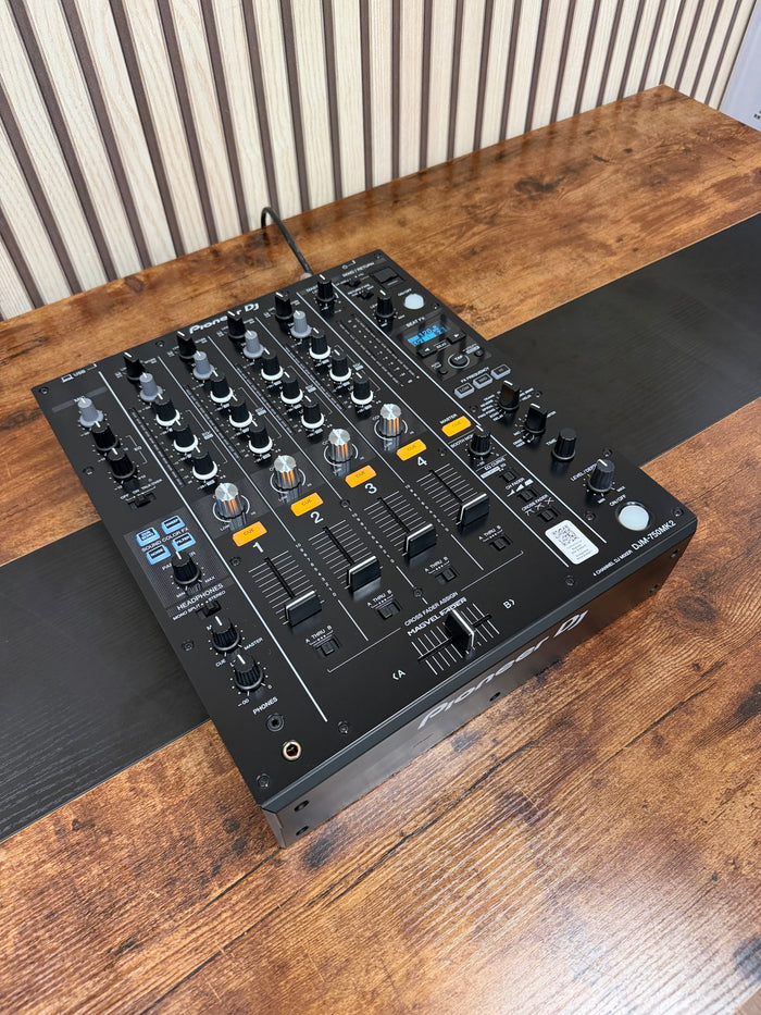 Pioneer DJ DJM-750MK2 4-Channel DJ Mixer