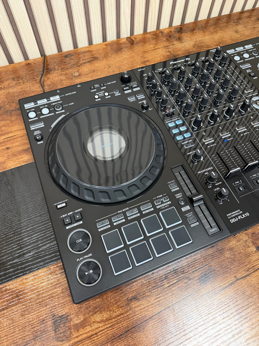 Pioneer DDJ-FLX10 Pro DJ Controller
