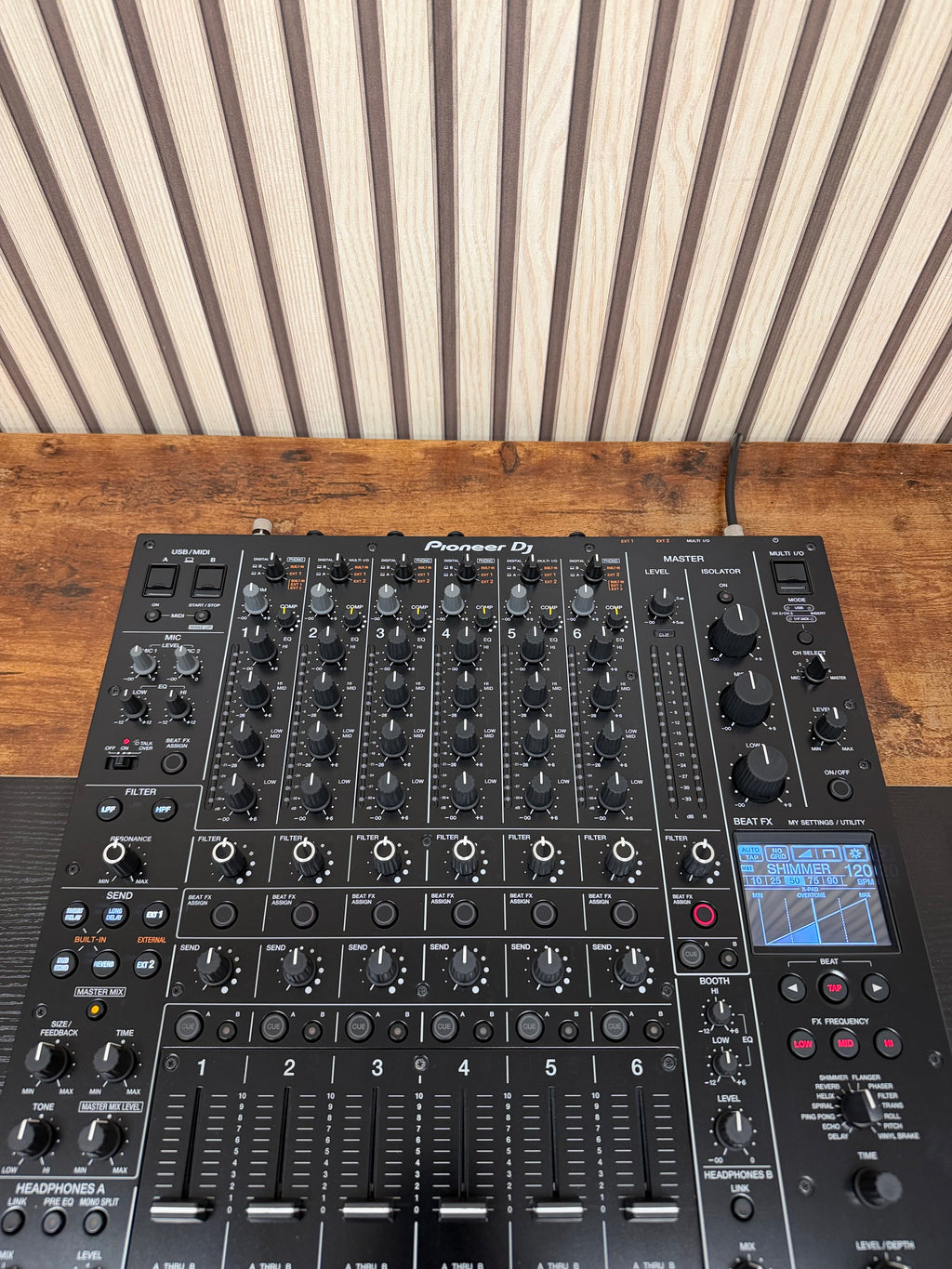 Pioneer DJM-V10 6-Channel Pro DJ Mixer