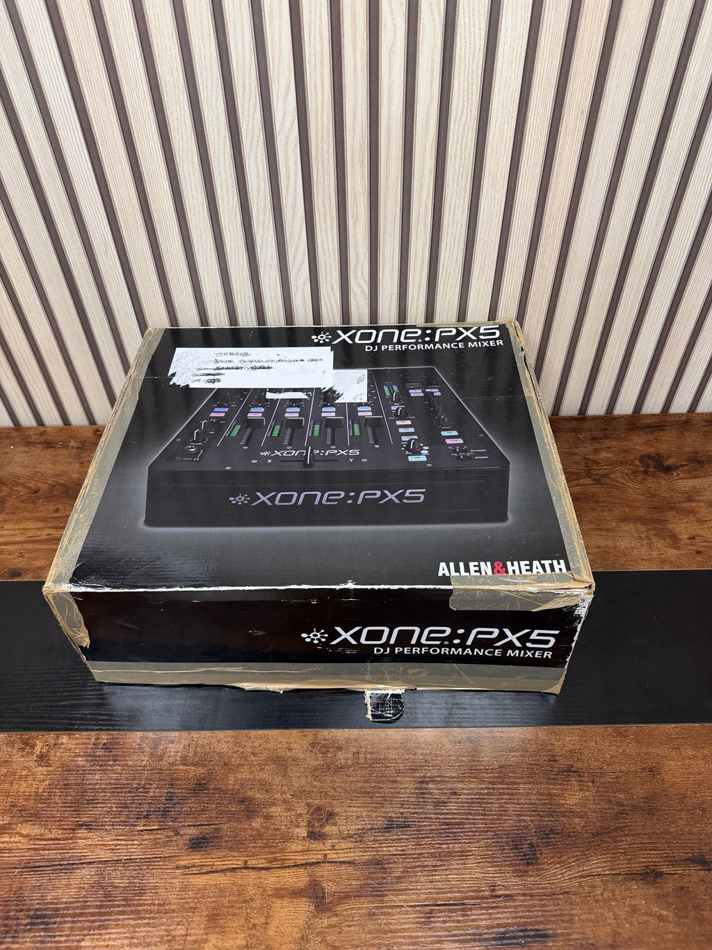 Allen & Heath Xone:PX5 Analogue DJ Mixer