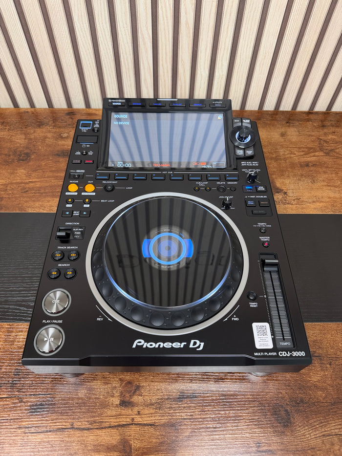 Pioneer CDJ-3000 Pro DJ Turntable