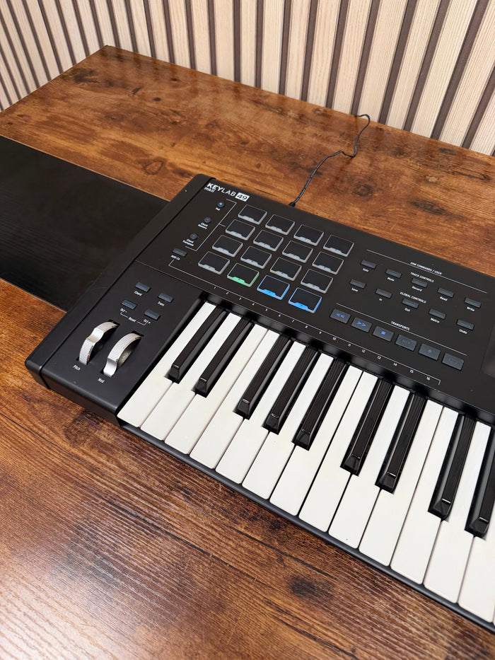 Arturia Keylab 49 MKII MIDI Controller Keyboard