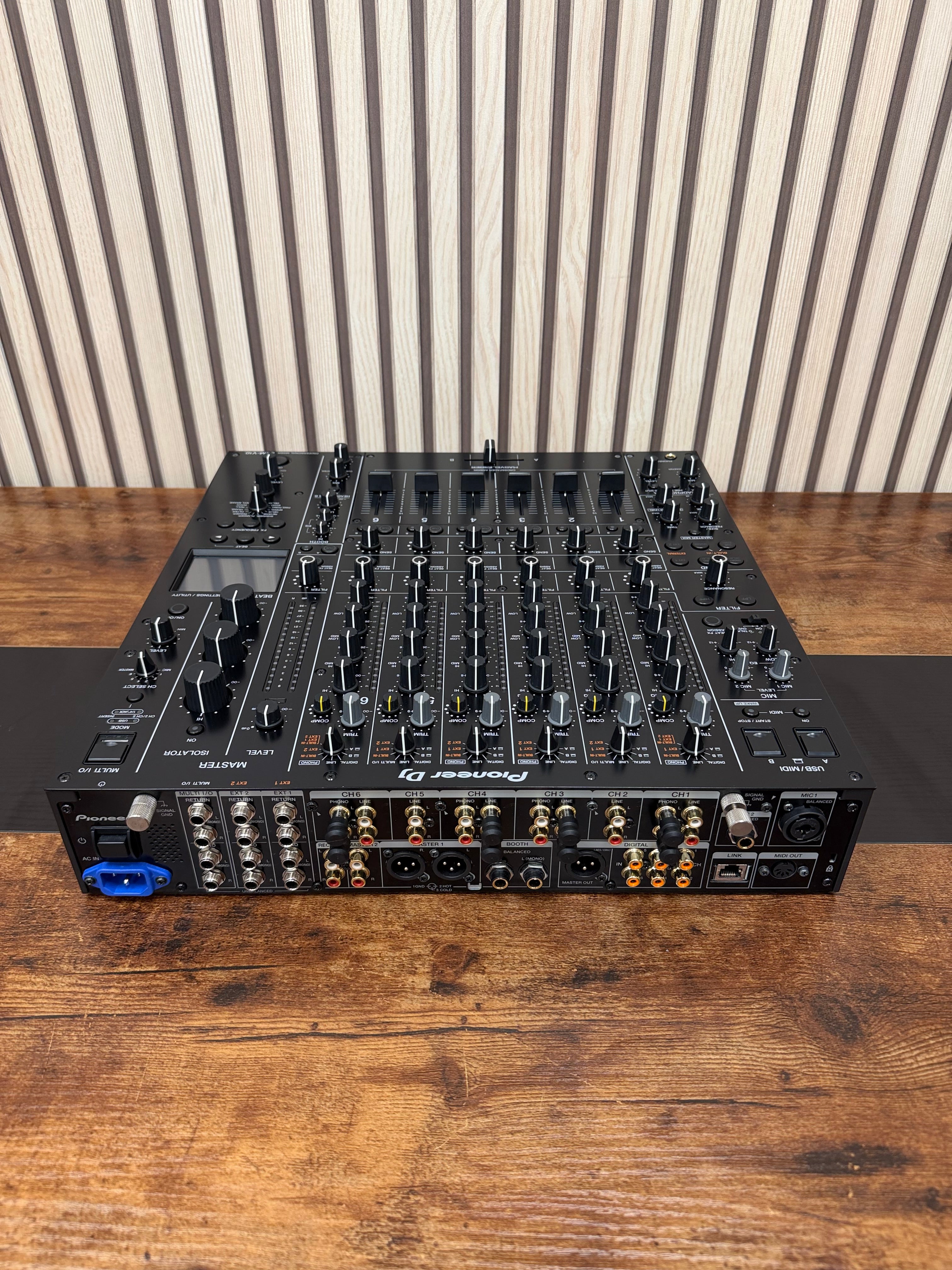 Pioneer DJM-V10 6-Channel Pro DJ Mixer