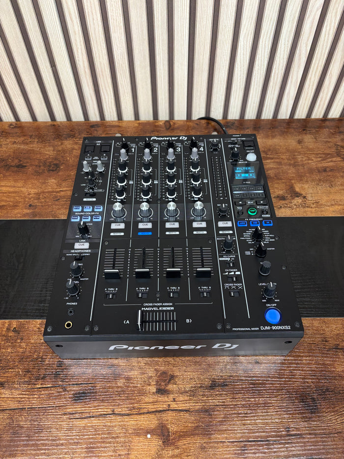 Pioneer DJM-900NXS2 4-Channel DJ Mixer