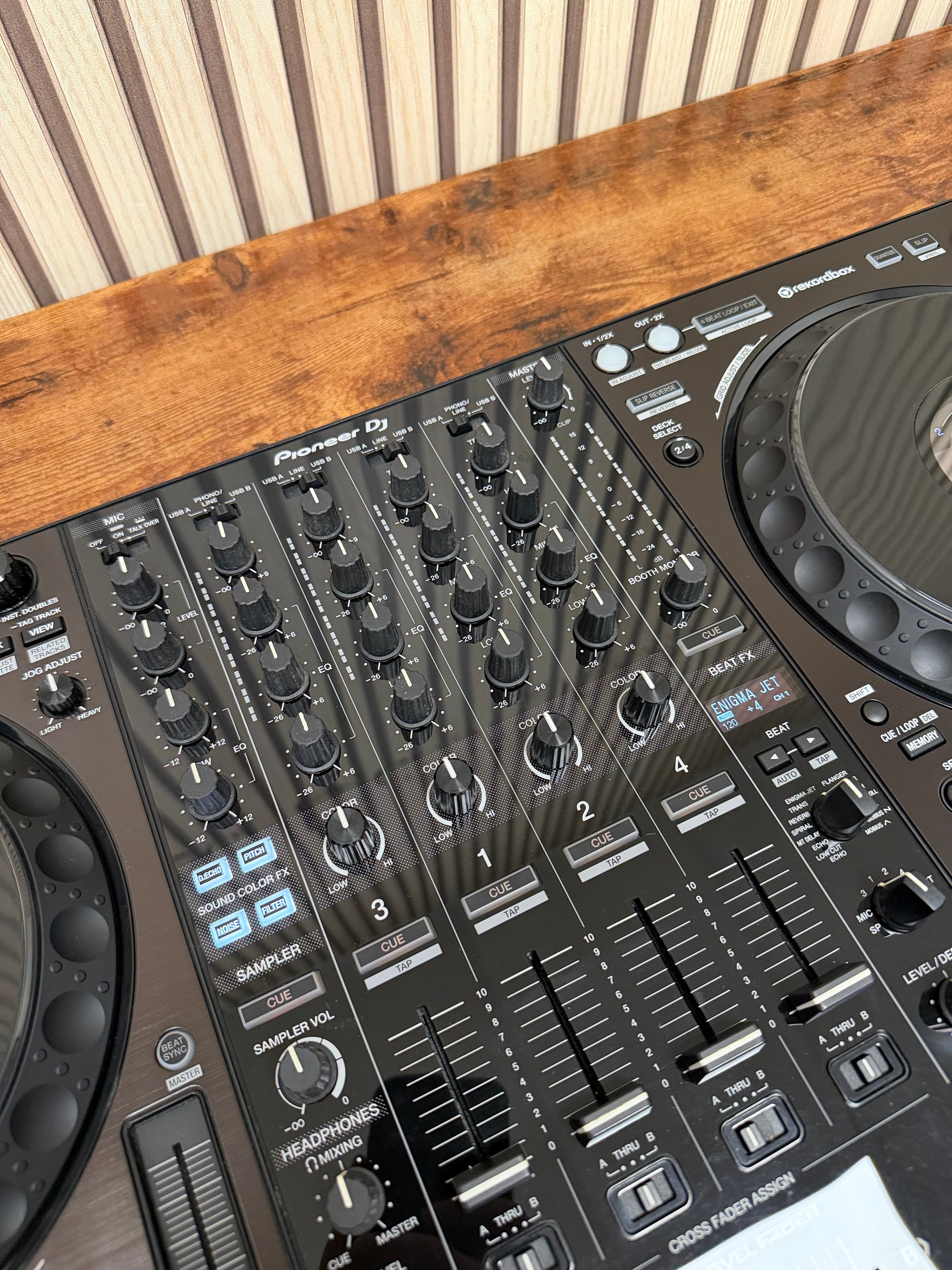 Pioneer DDJ-1000 4-Channel DJ Controller