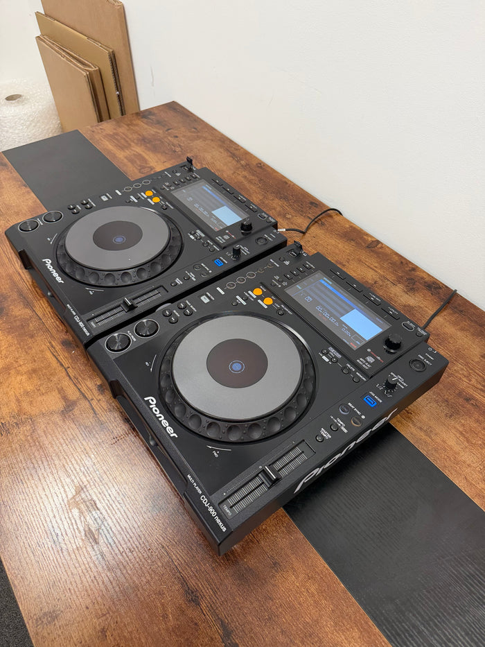 Pioneer CDJ-900NXS Media Player Pair