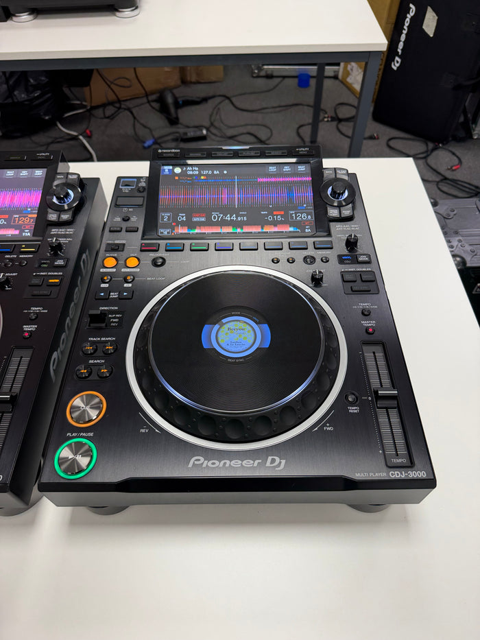 Pioneer CDJ-3000 Pro Media Player Pair