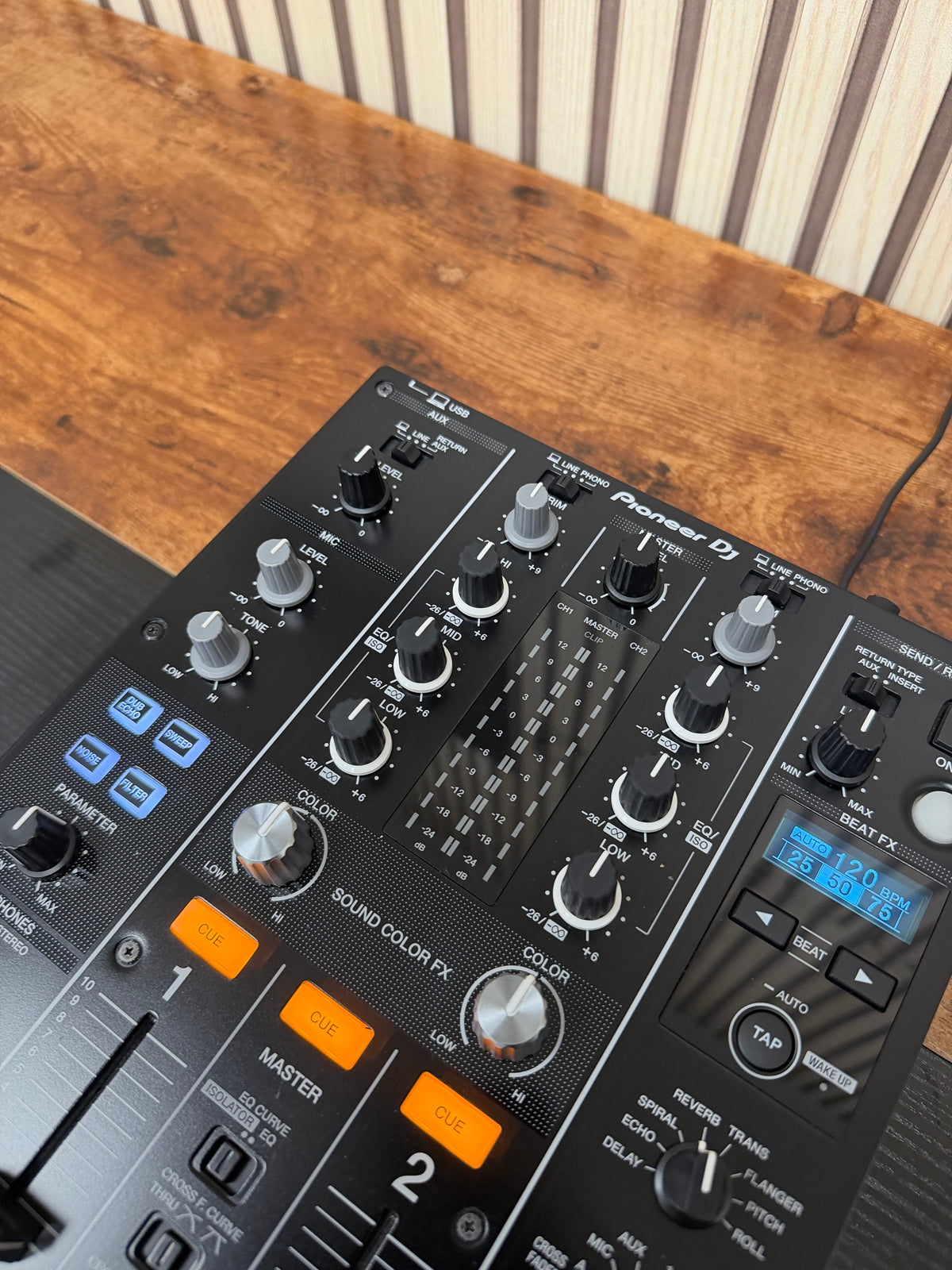Pioneer DJM-450 Mixer