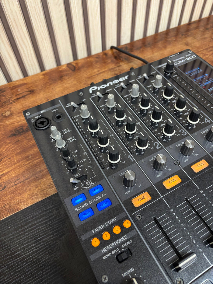 Pioneer DJM-800 4-Channel Pro DJ Mixer