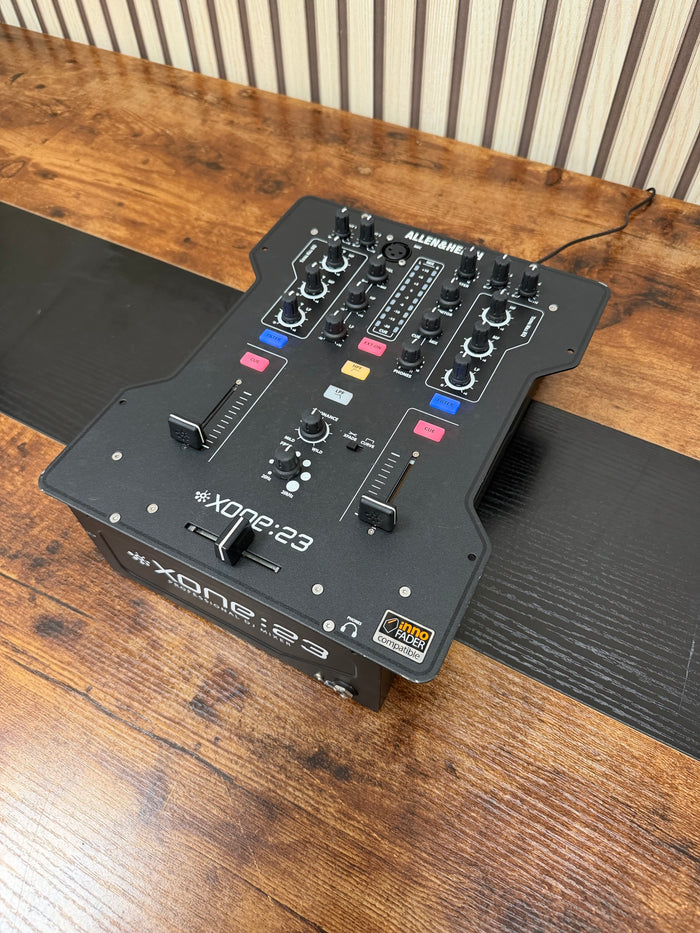 Allen & Heath Xone:23 Analogue DJ Mixer