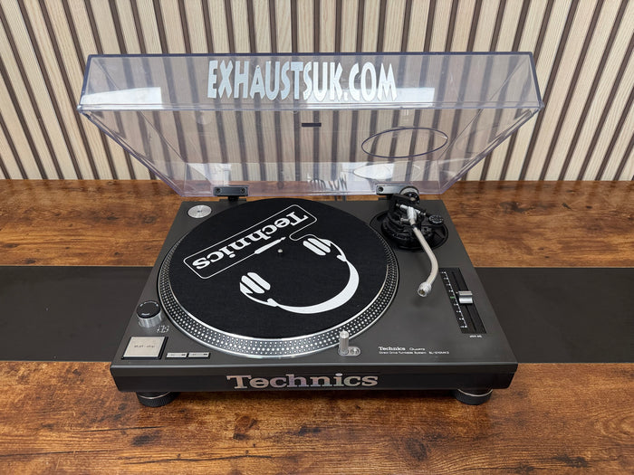 Technics SL-1210MK2 Turntable