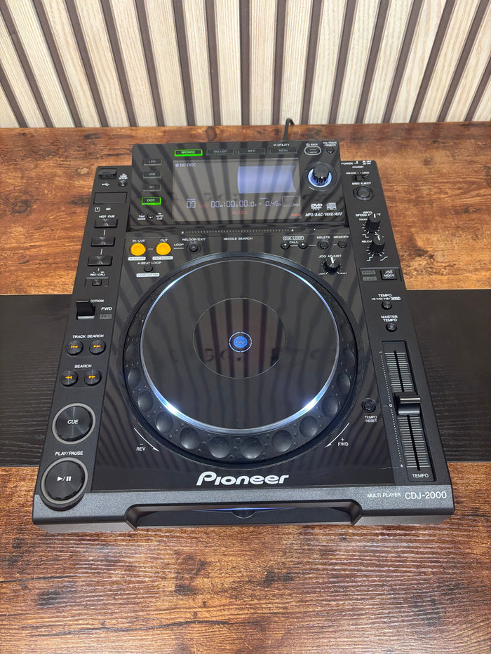 Pioneer CDJ-2000 Pro DJ Turntable