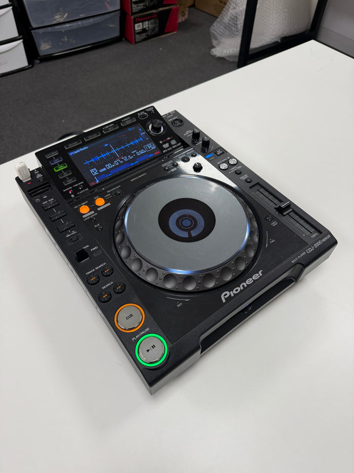 Pioneer CDJ-2000NXS Pro Media Player