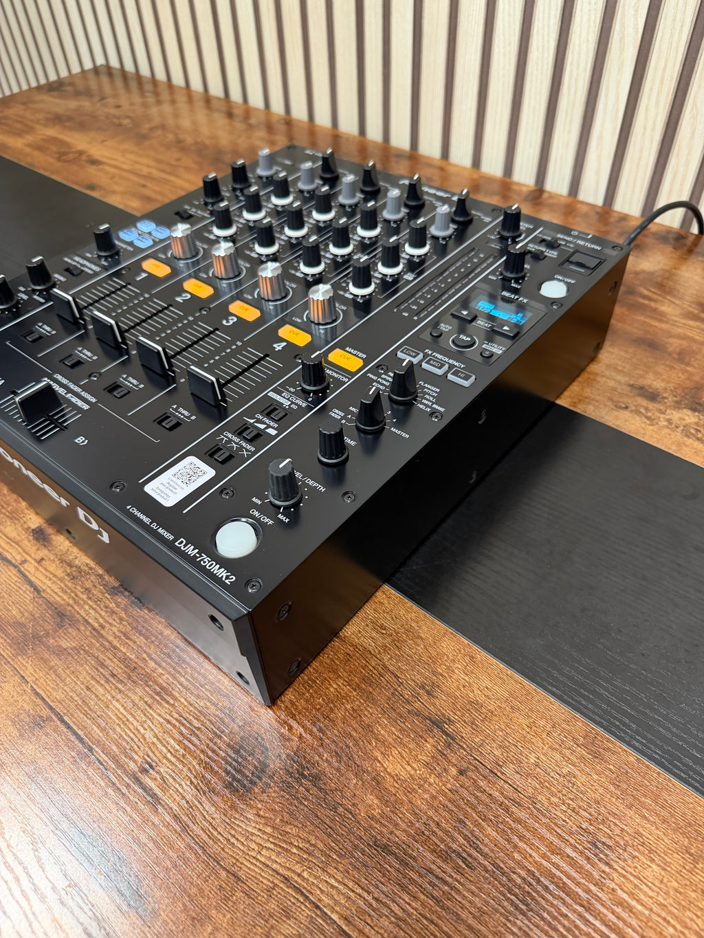 Pioneer DJ DJM-750MK2 4-Channel DJ Mixer