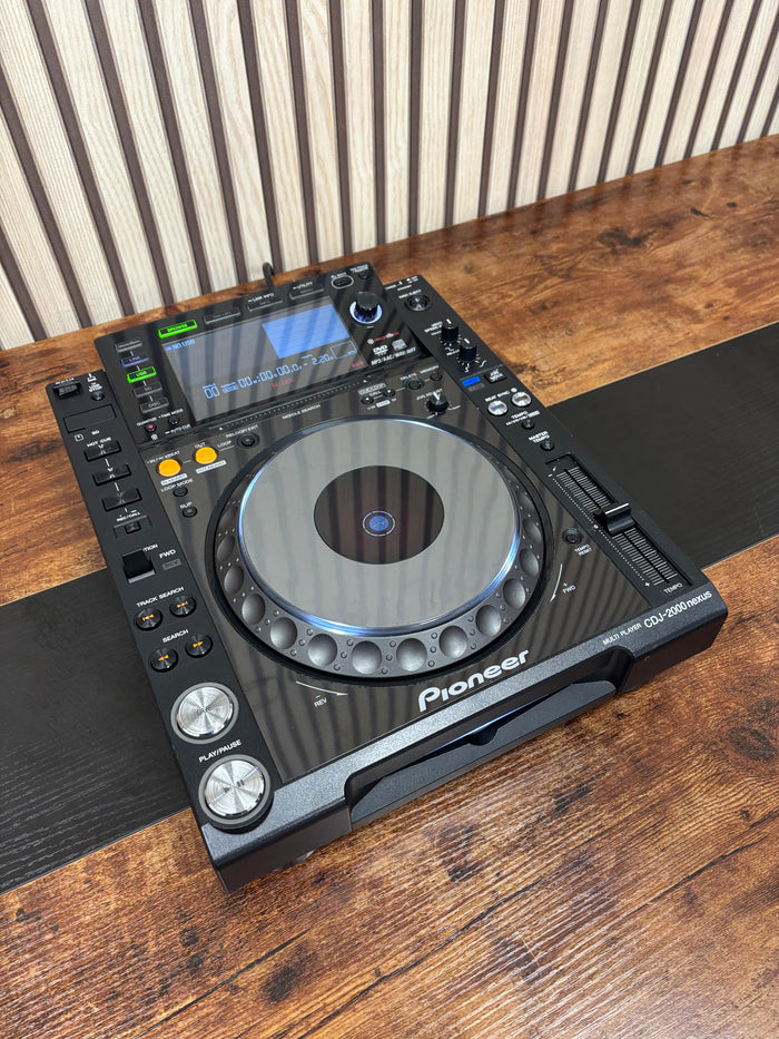 Pioneer CDJ-2000NXS Pro DJ Turntable