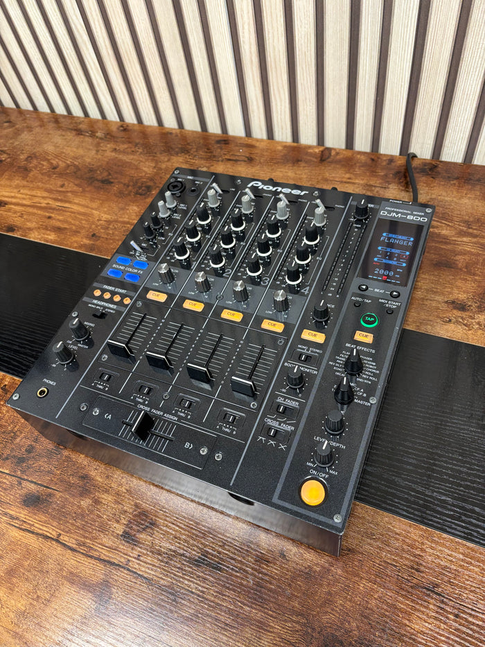 Pioneer DJM-800 4-Channel Pro DJ Mixer