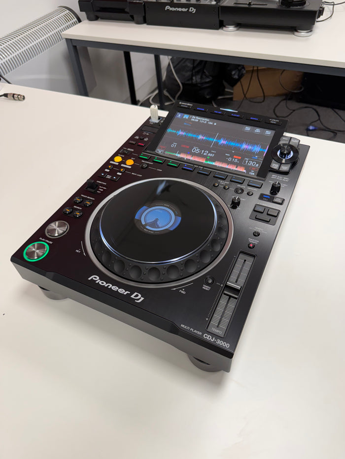 Pioneer CDJ-3000 Pro Media Player