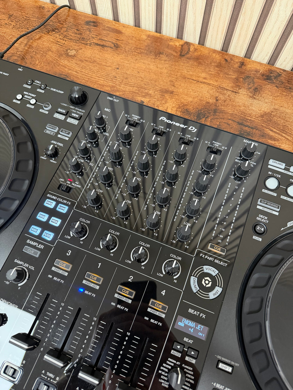 Pioneer DDJ-FLX10 Pro DJ Controller