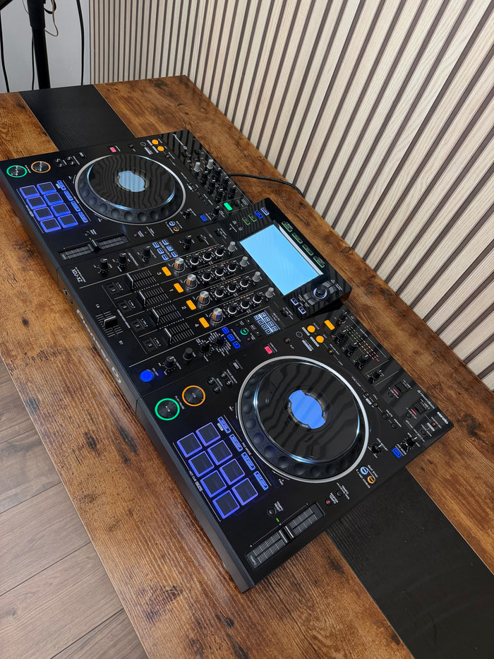 Pioneer XDJ-XZ Standalone Controller