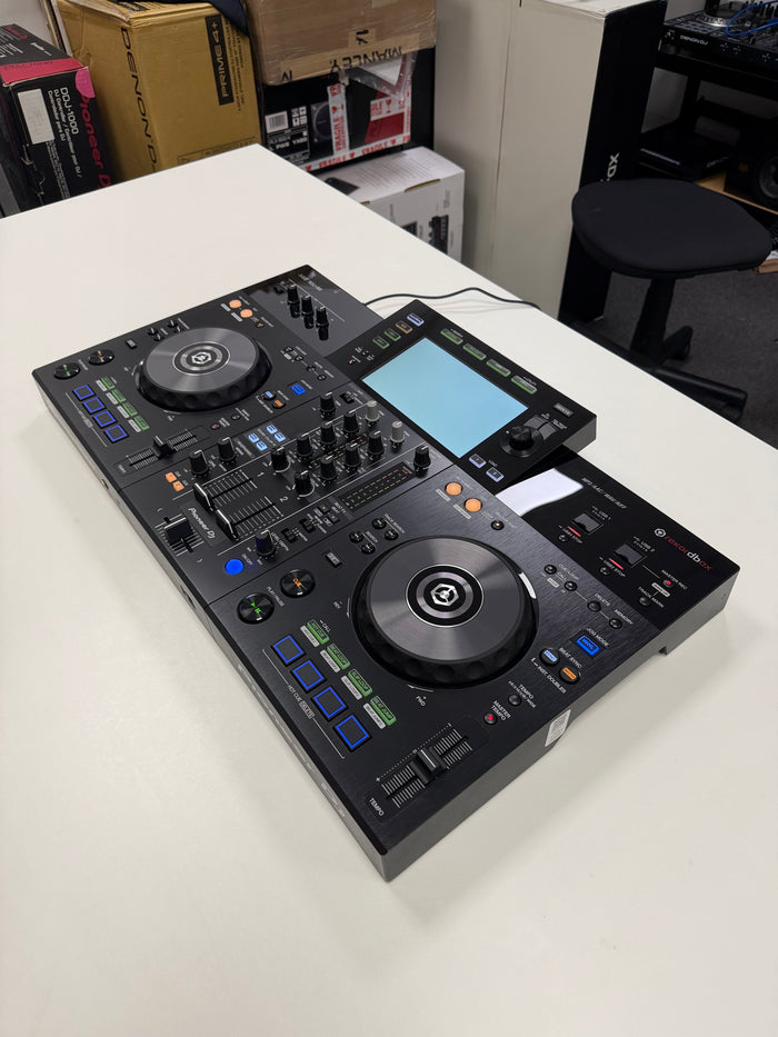 Pioneer XDJ-RR Standalone DJ Controller