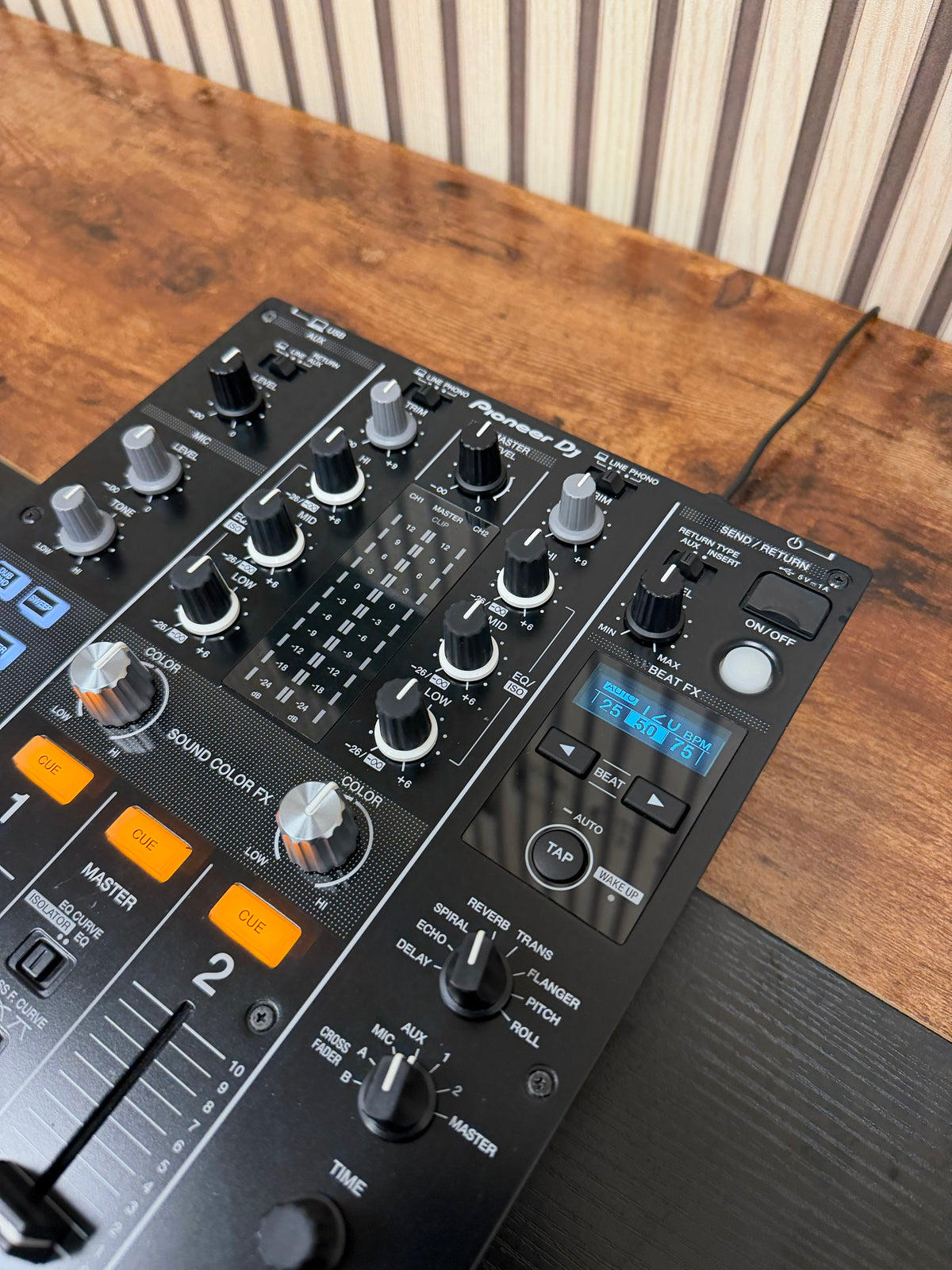 Pioneer DJM-450 Mixer