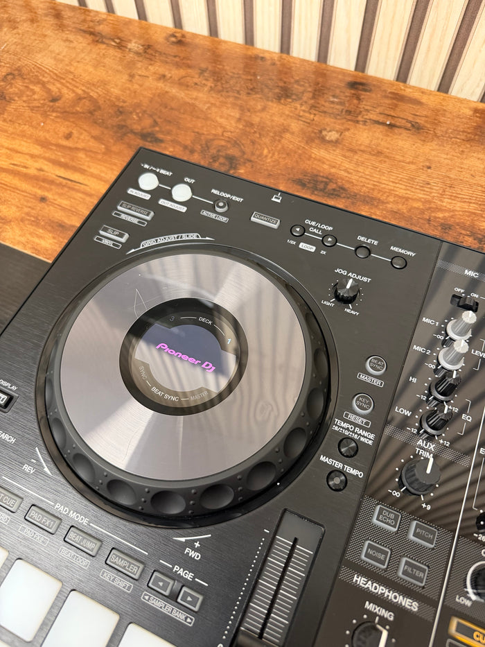 Pioneer DDJ-800 2-Channel DJ Controller