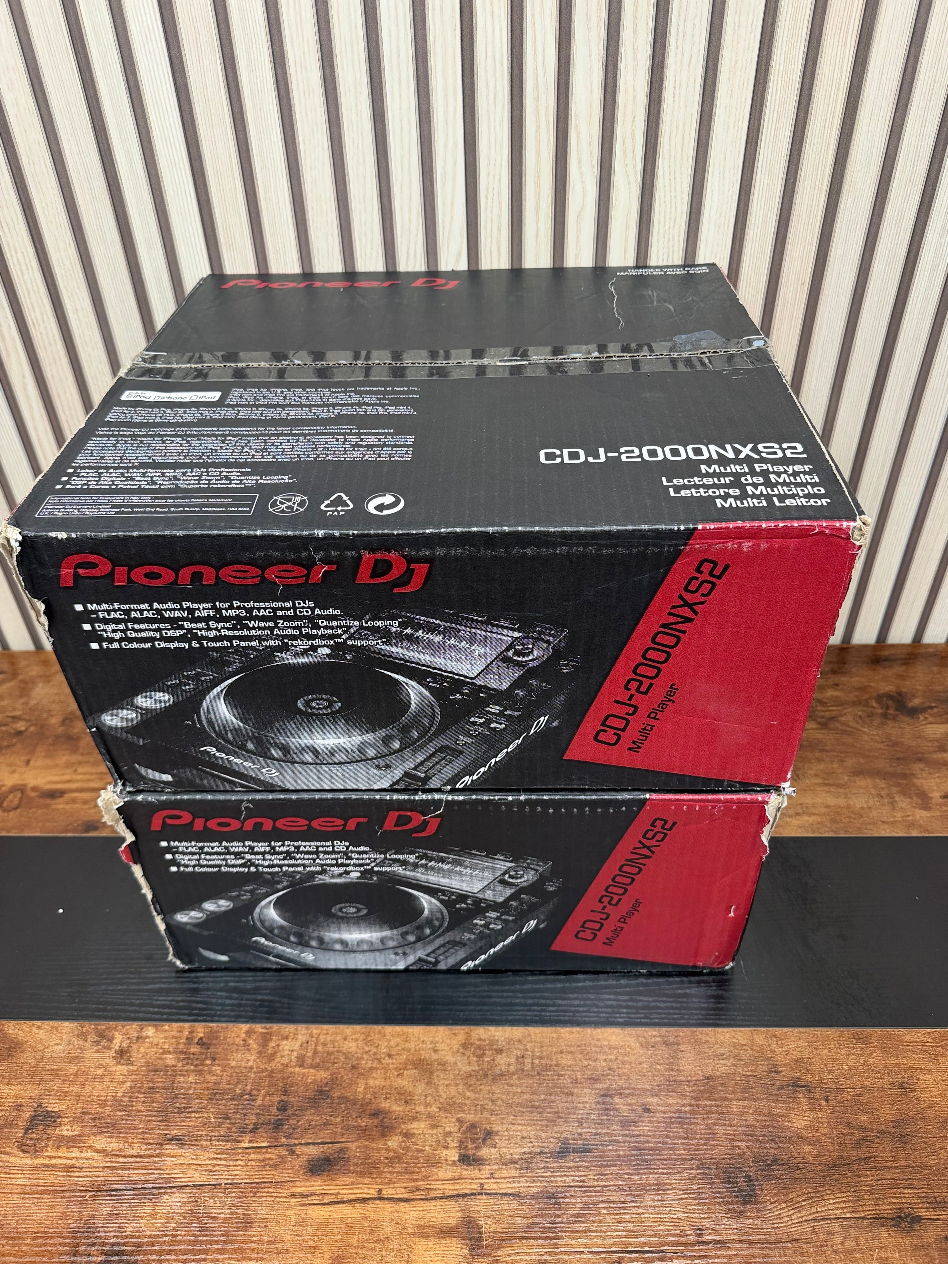 Pioneer CDJ-2000NXS2 Media Player Pair