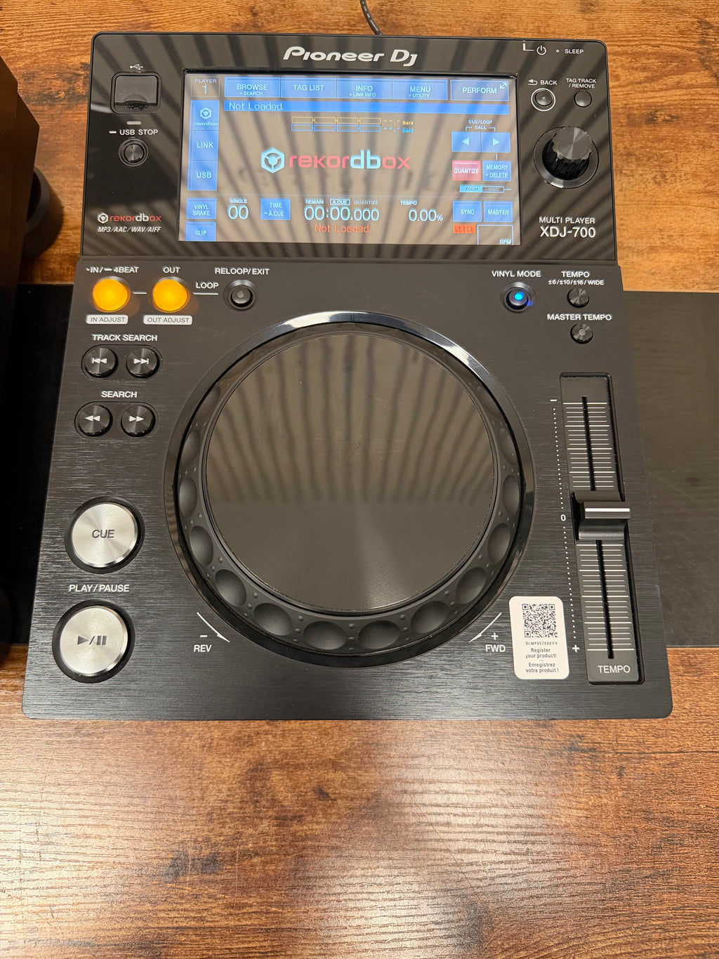 Pioneer XDJ-700 Media Player Pair