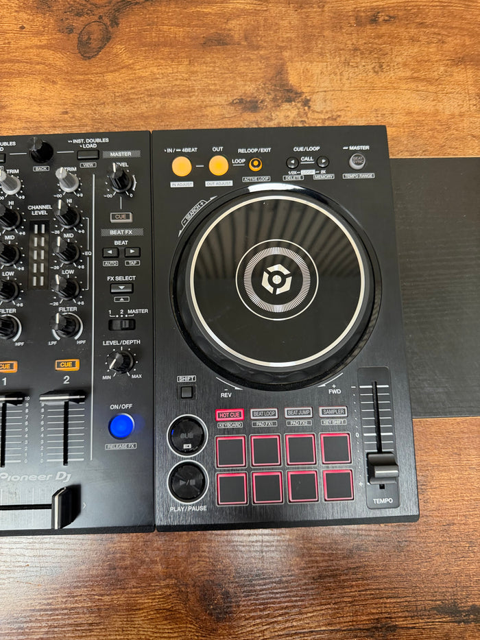 Pioneer DDJ-400 Controller