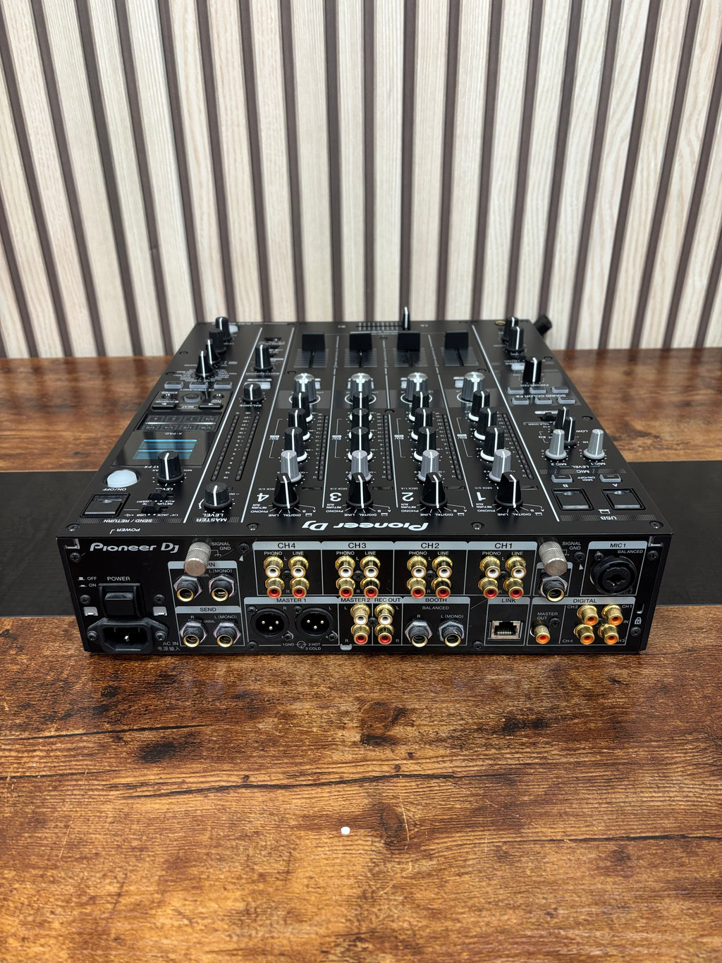 Pioneer DJM-900NXS2 4-Channel DJ Mixer