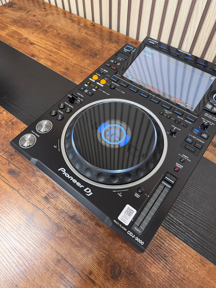 Pioneer CDJ-3000 Pro DJ Turntable