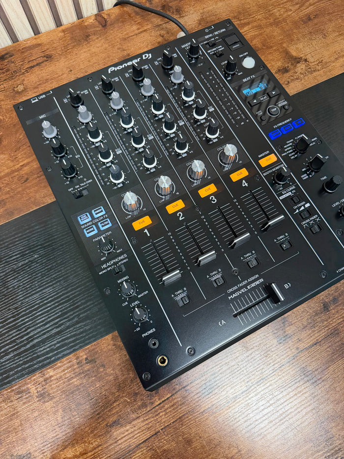 Pioneer DJM-750MK2 4-Channel DJ Mixer