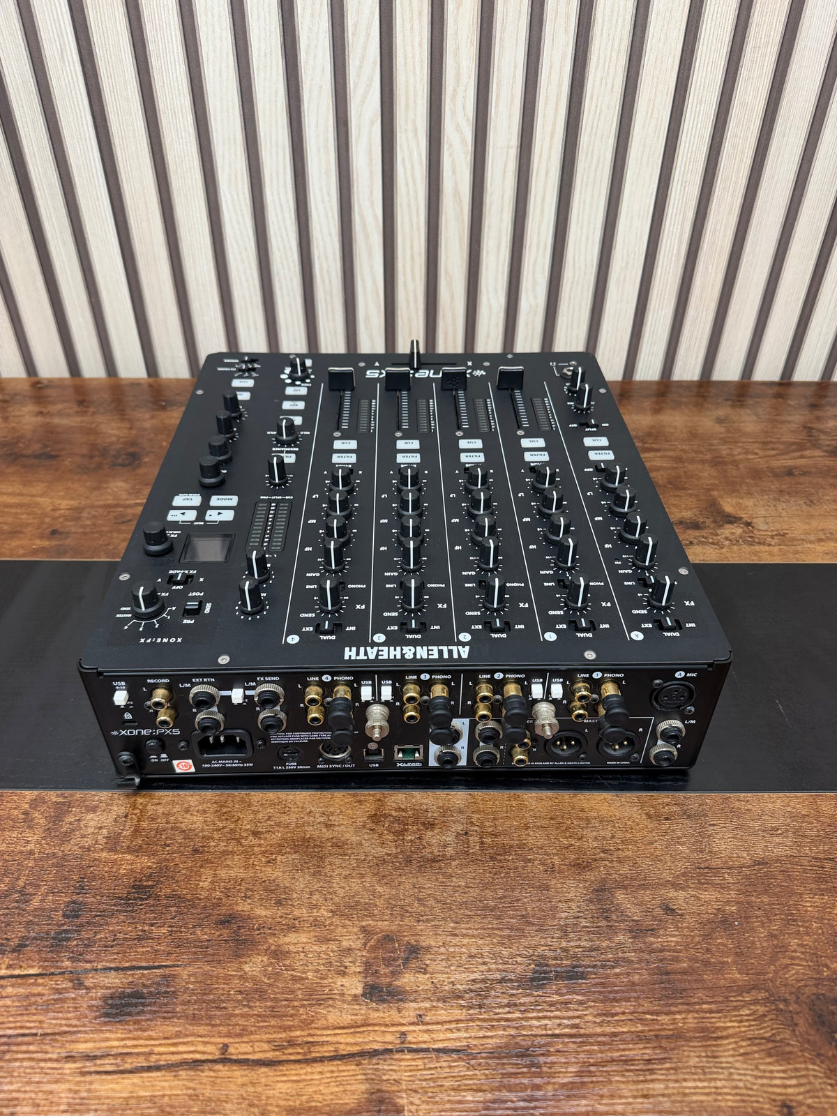 Allen & Heath Xone:PX5 Analogue DJ Mixer