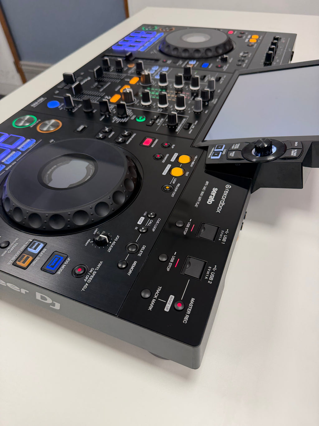 Pioneer XDJ-RX3 Standalone DJ Controller