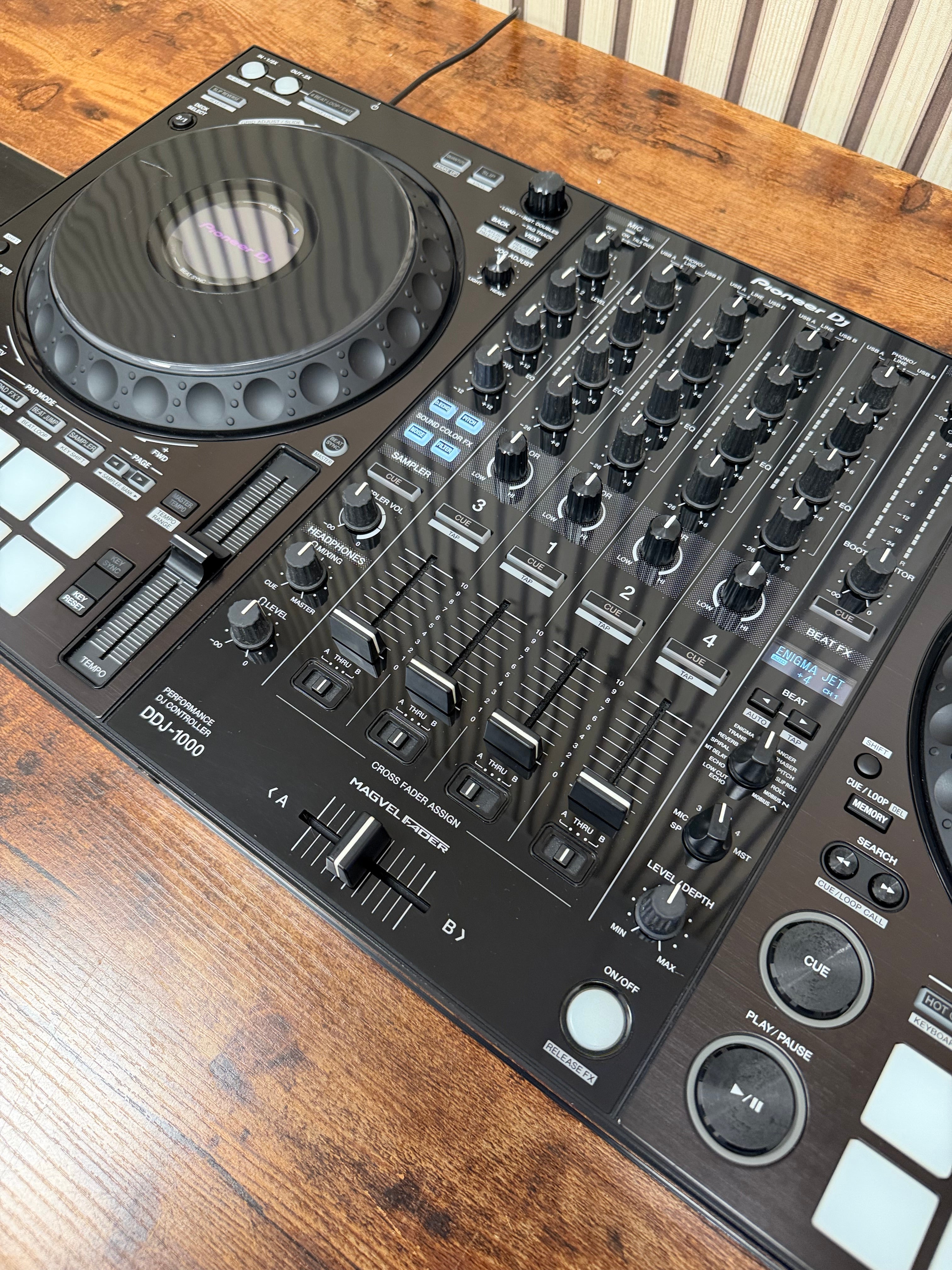 Pioneer DDJ-1000 4-Channel DJ Controller