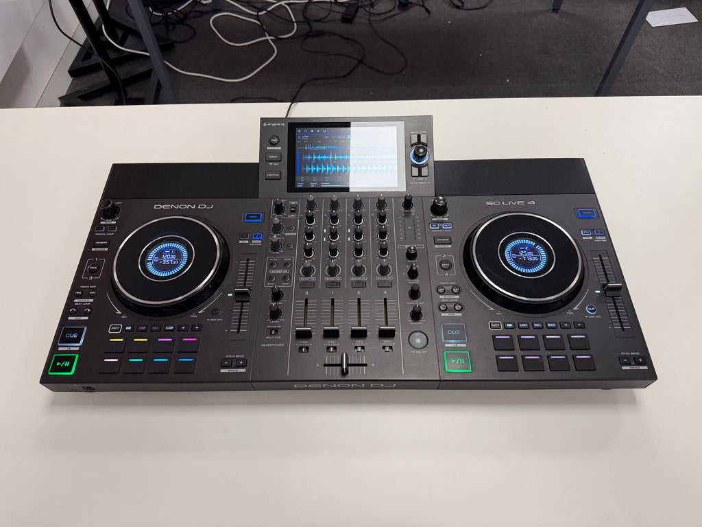 Denon SC-LIVE4 Standalone DJ Controller