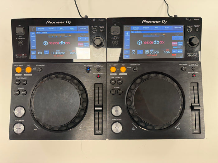 Pioneer XDJ-700 Media Player Pair