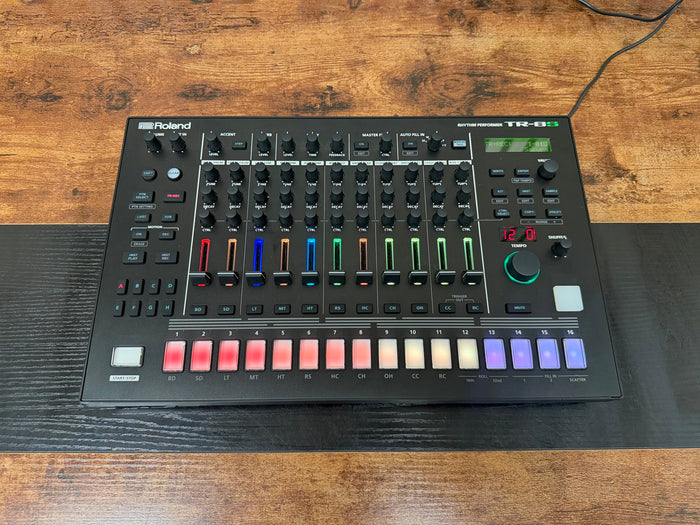 Roland TR-8S Drum machine