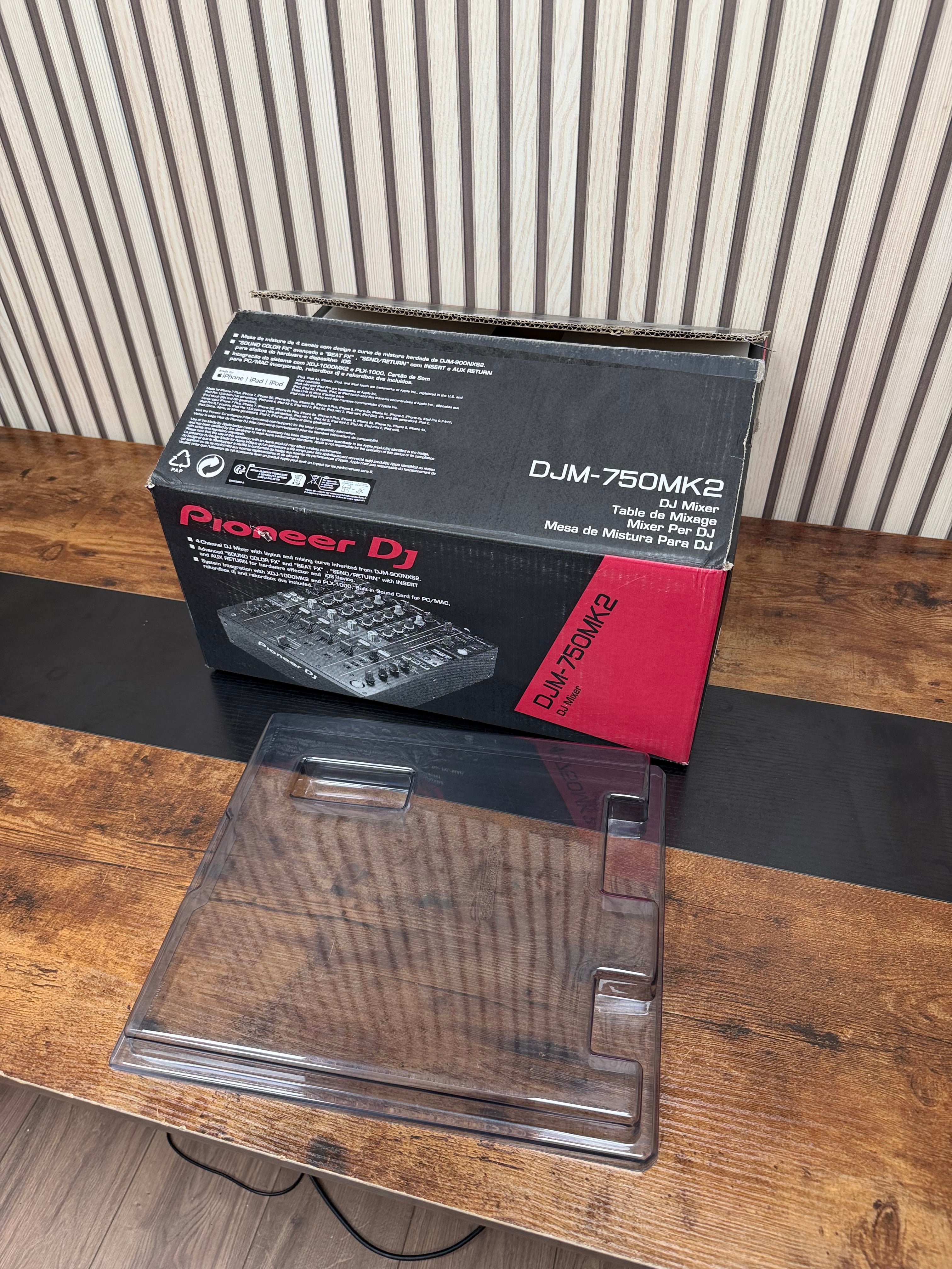Pioneer DJ DJM-750MK2 4-Channel DJ Mixer